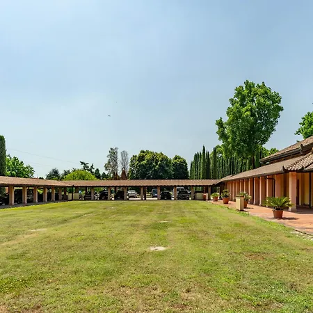 Fontanile Garden *